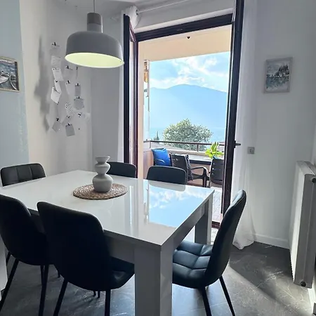 Azzurra Beths House * Brenzone sul Garda
