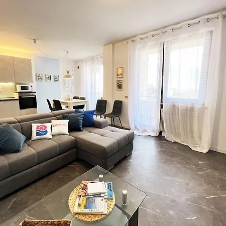 Azzurra Beths House Apartamento
