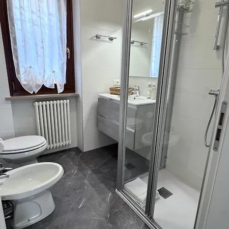 Azzurra Beths House