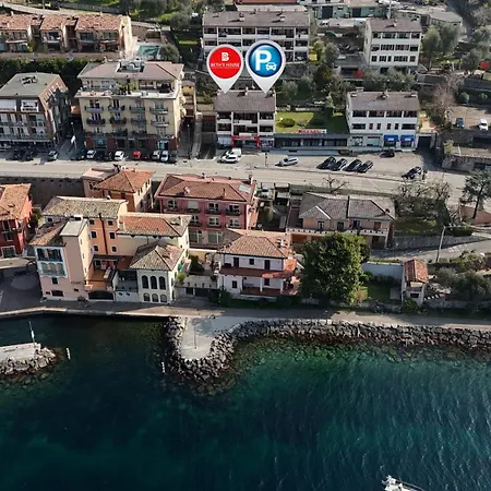 Azzurra Beths House Apartamento *