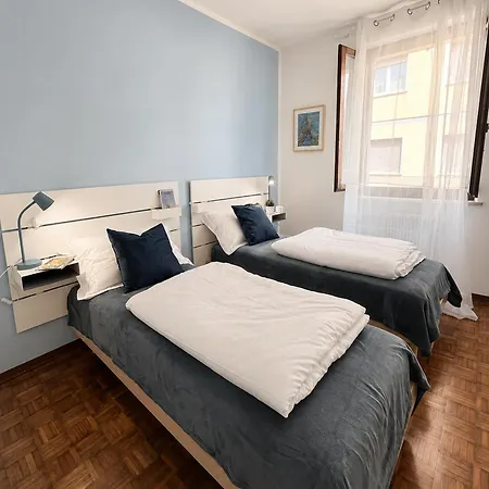 דירה Azzurra Beths House *