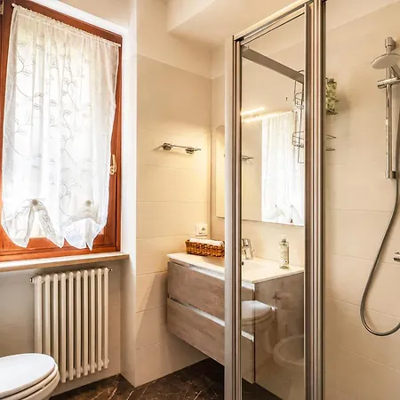 Azzurra Beths House Apartament