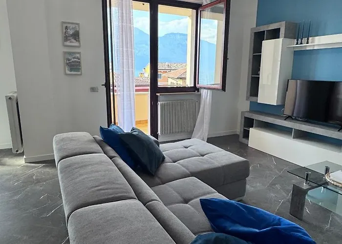 Azzurra Beths House * 브렌조네 술 가르다