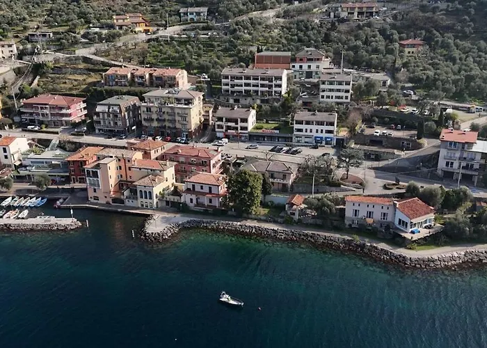 아파트 Azzurra Beths House 브렌조네 술 가르다