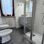 Azzurra Beths House * Brenzone